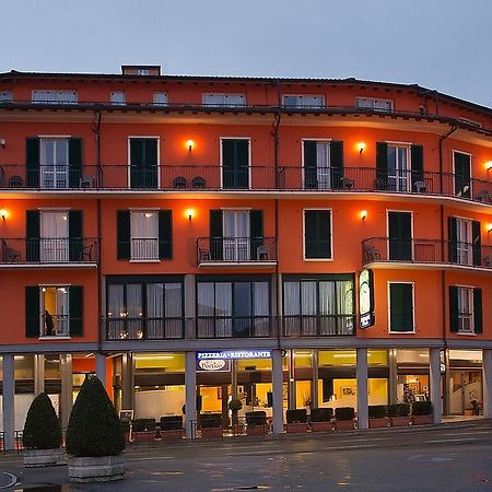 Hotel Residence Dei Fiori Baveno Exterior foto