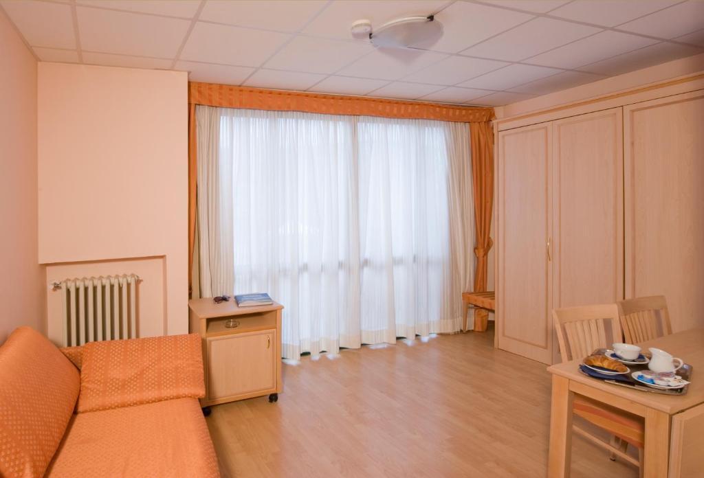 Hotel Residence Dei Fiori Baveno Cameră foto