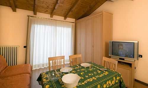Hotel Residence Dei Fiori Baveno Exterior foto